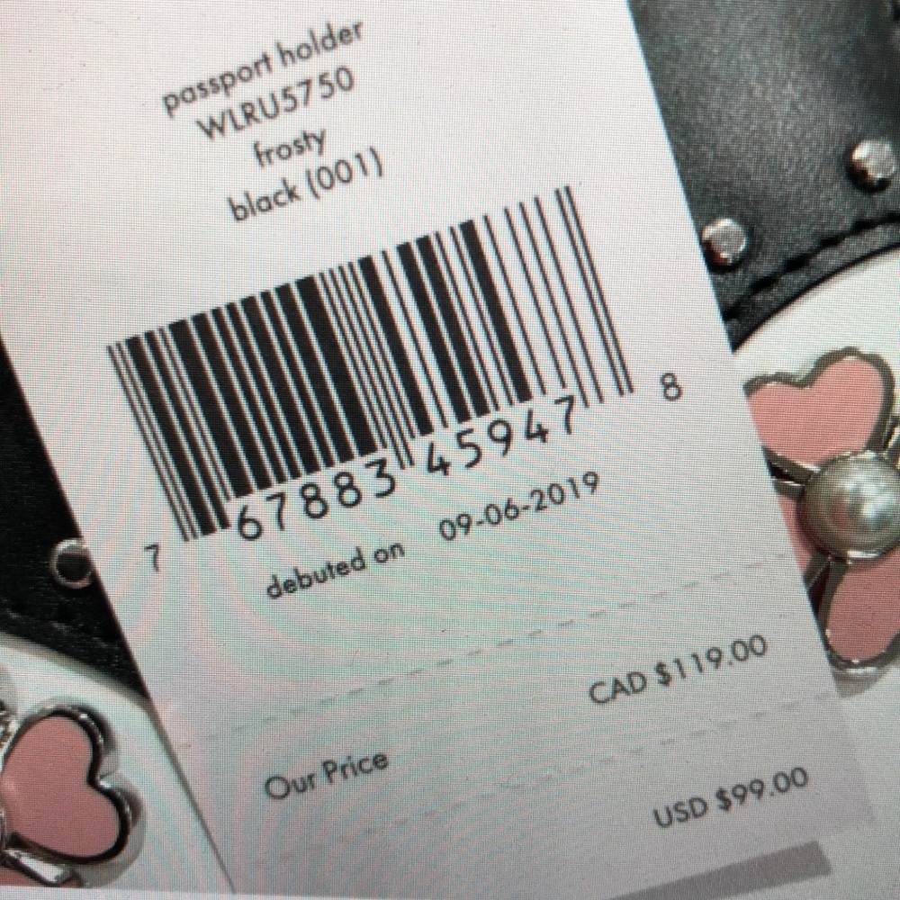 Kate Spade Frosty Passport Holder/New - Picture 5 of 6